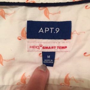 Mens APT.9 Button Up Shirt M smart temp flamingos